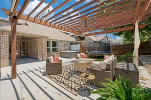 7913 Fossil Crk Trl, McKinney, TX 75071 - Photo 4