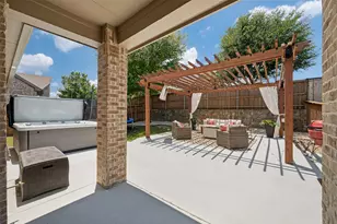 7913 Fossil Crk Trl, McKinney, TX 75071 - Photo 4