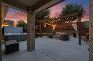 7913 Fossil Crk Trl, McKinney, TX 75071 - Photo 28
