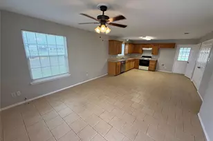 209 Blue Bell Ct, Weatherford, TX 76088 - Photo 16