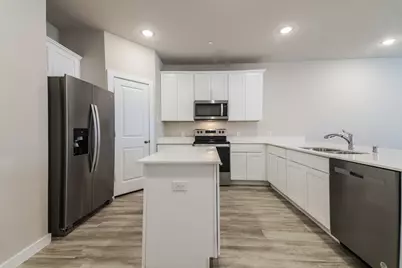 324 Nima Lane, Lewisville, TX 75057 - Photo 8