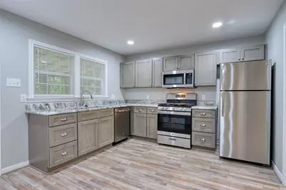 1545 Reuter Avenue, Waco, TX 76708 - Photo 14
