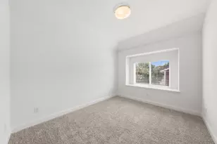819 Beverly Dr, Grapevine, TX 76051 - Photo 32