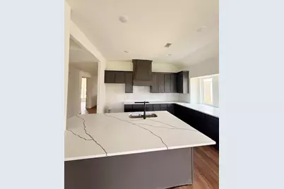 819 Beverly Drive, Grapevine, TX 76051 - Photo 6