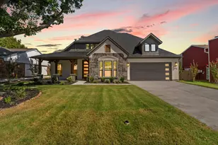 819 Beverly Dr, Grapevine, TX 76051 - Photo 1