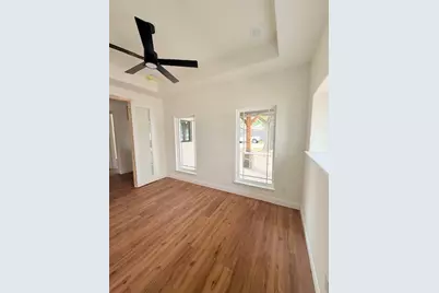 819 Beverly Drive, Grapevine, TX 76051 - Photo 12