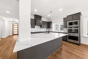 819 Beverly Dr, Grapevine, TX 76051 - Photo 10