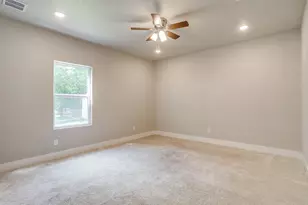 206 W 8th St, Venus, TX 76084 - Photo 20