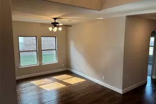 609 Red Maple Rd, Waxahachie, TX 75165 - Photo 6
