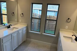 609 Red Maple Rd, Waxahachie, TX 75165 - Photo 10