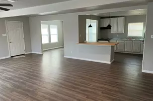 500 W Parkway St, Denton, TX 76201 - Photo 4