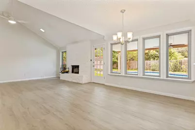 3305 Wayland Drive, Fort Worth, TX 76133 - Photo 8