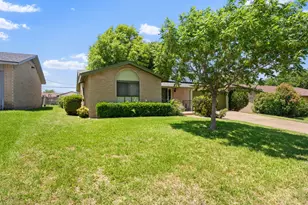 8105 Silverdale Dr, Dallas, TX 75232 - Photo 2