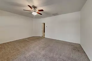 2431 Klamath Dr, Lewisville, TX 75056 - Photo 14