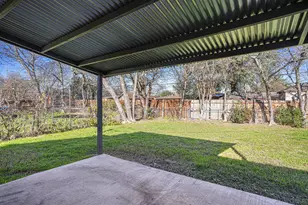 2009 Cloverdale St, Arlington, TX 76010 - Photo 20