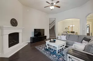 10708 Fort Stockton Pl, McKinney, TX 75071 - Photo 4