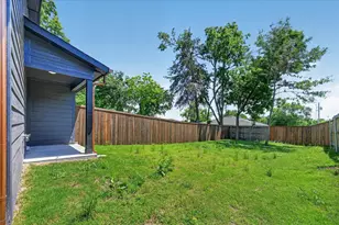 2107 Church St, Greenville, TX 75401 - Photo 20