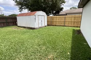 1729 Duster Cir, Arlington, TX 76018 - Photo 10