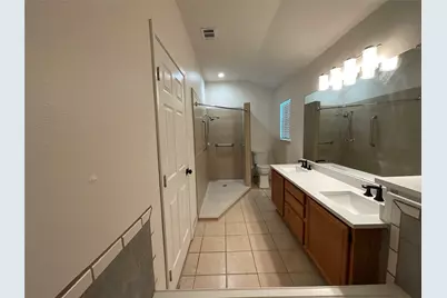1729 Duster Circle, Arlington, TX 76018 - Photo 20