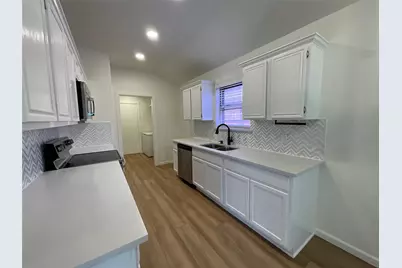 1729 Duster Circle, Arlington, TX 76018 - Photo 12