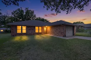606 New Hope St, Terrell, TX 75160 - Photo 1