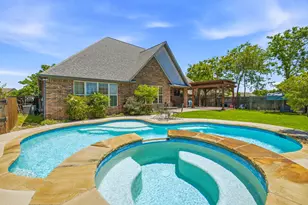 1740 Bull Elk Dr, Stephenville, TX 76401 - Photo 4