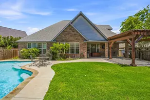 1740 Bull Elk Dr, Stephenville, TX 76401 - Photo 1