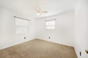 801 Brownstone St, Euless, TX 76039 - Photo 10