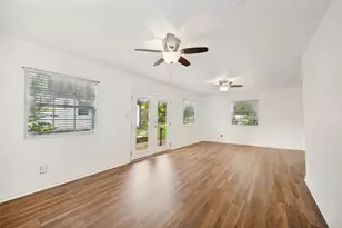 801 Brownstone St, Euless, TX 76039 - Photo 20