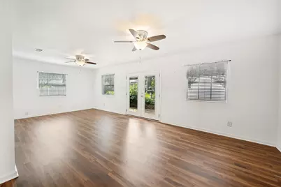 801 Brownstone Street, Euless, TX 76039 - Photo 18