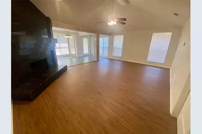 971 N Brookside Drive, Cedar Hill, TX 75104 - Photo 2