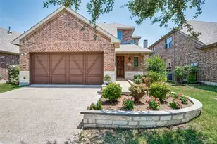 401 Palamedes St, Lewisville, TX 75056 - Photo 1