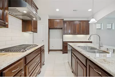 401 Palamedes Street, Lewisville, TX 75056 - Photo 10
