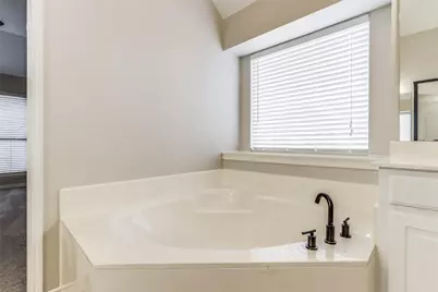 6415 Day Spring Drive, The Colony, TX 75056 - Photo 30