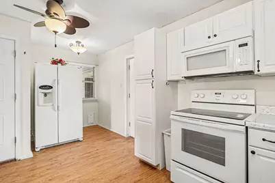 324 Ashwood Street, Azle, TX 76020 - Photo 8