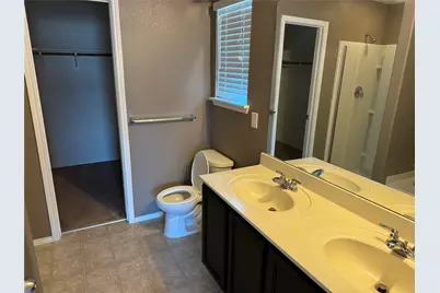 805 Underhill Drive, Arlington, TX 76002 - Photo 12