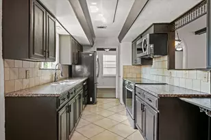 2795 Beechmont Dr, Dallas, TX 75228 - Photo 10