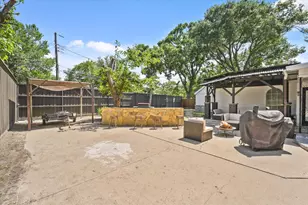 2795 Beechmont Dr, Dallas, TX 75228 - Photo 26