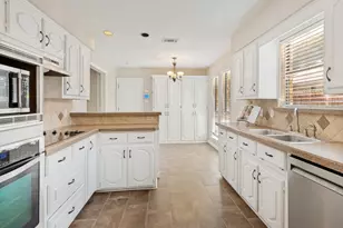 177 Simmons Dr, Coppell, TX 75019 - Photo 6