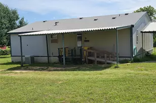 1244 Co Rd 4680, Boyd, TX 76023 - Photo 4
