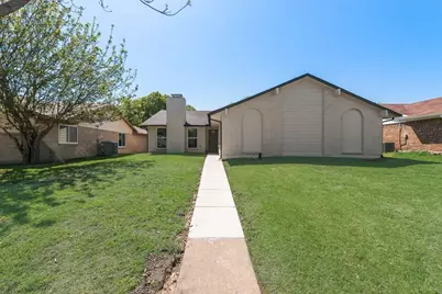 1656 Glenhill Lane, Lewisville, TX 75077 - Photo 4