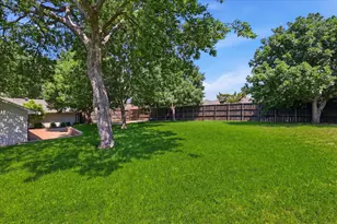 2625 Ramblewood Dr, Carrollton, TX 75006 - Photo 38