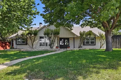 2625 Ramblewood Drive, Carrollton, TX 75006 - Photo 10