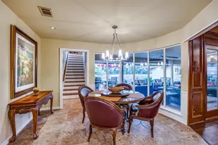 10626 Cox Ln, Dallas, TX 75229 - Photo 12