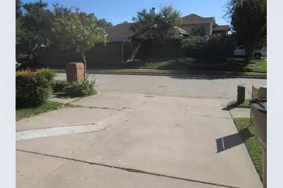 1305 Berkeley Court, Plano, TX 75023 - Photo 34
