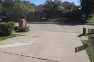 1305 Berkeley Ct, Plano, TX 75023 - Photo 34