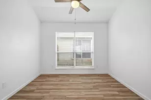 916 Savage Dr, Denton, TX 76207 - Photo 6