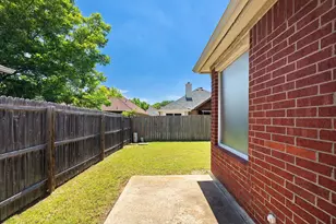 702 Lake Bridge Dr, Lake Dallas, TX 75065 - Photo 26