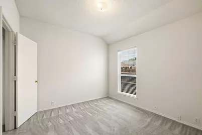 702 Lake Bridge Drive, Lake Dallas, TX 75065 - Photo 22