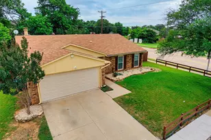 7949 Bermejo Rd, Fort Worth, TX 76112 - Photo 24